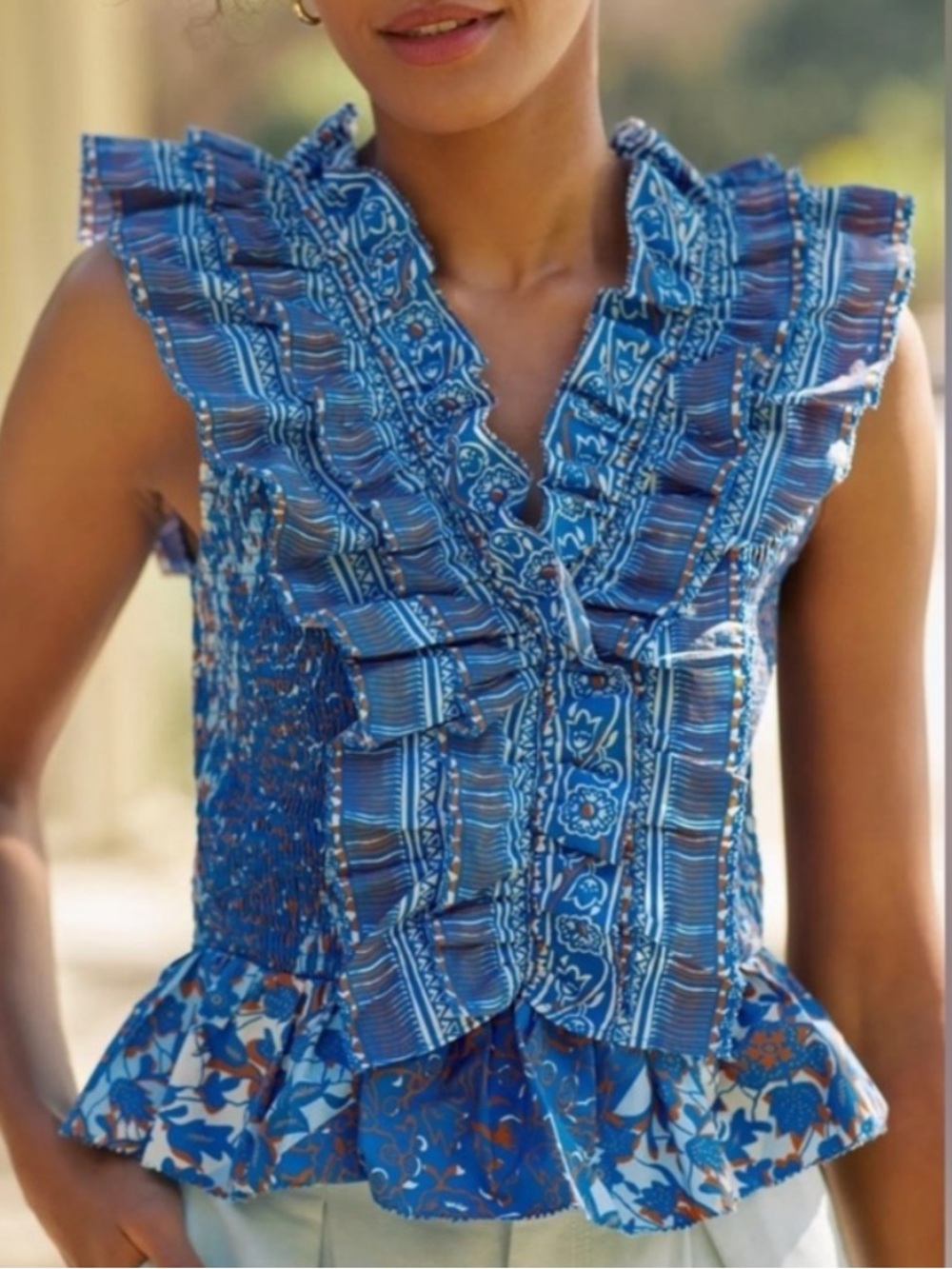 Love The Label Zephyr Ruffled Peplum V Neck Tie Back Top Medium